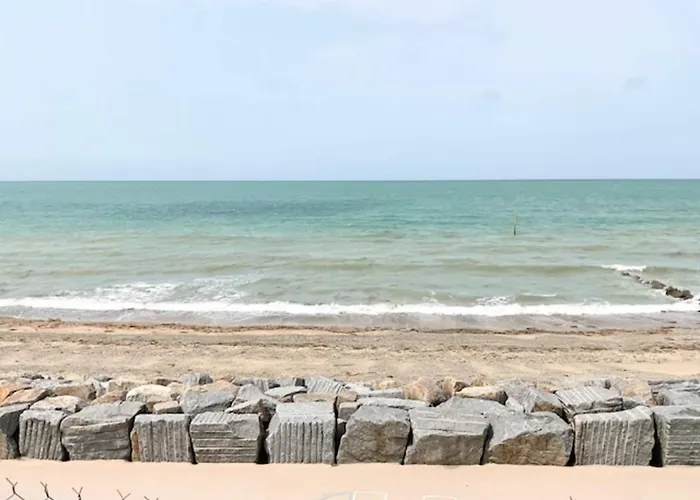 1-bedroom With View Of Private *