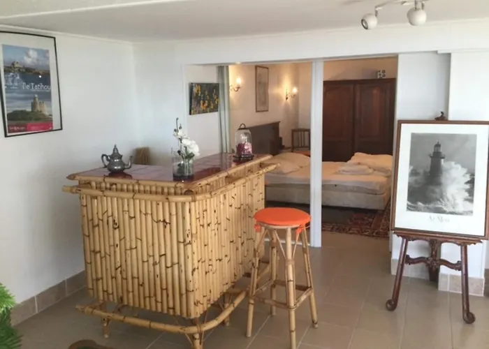 1-bedroom With View Of Private * Agon-Coutainville