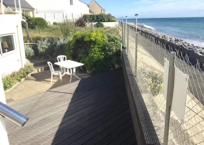 Daire 1-bedroom With View Of Private Agon-Coutainville